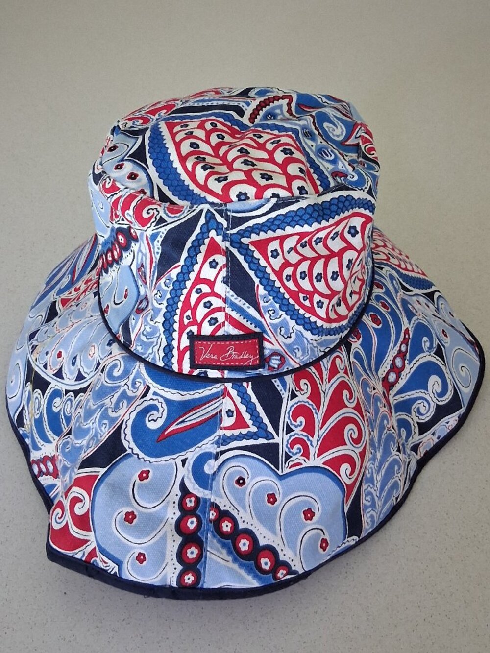 Vera Bradley Seaside Collection Reversible Bucket Hat